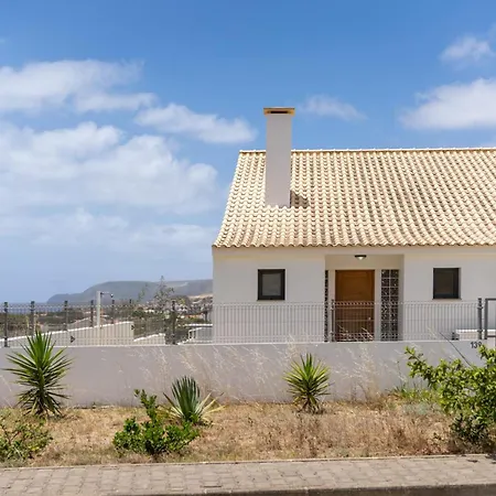 Marantemar By An Island *